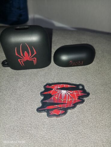 Наушники: Чехол для airpods2