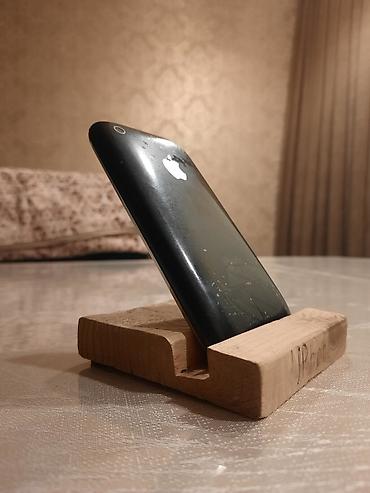 Apple iPhone: IPhone 3G, < 16 GB, Qara, Face ID — 2