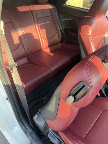 Kia: Kia Cerato: 1.6 l | 2009 il Kupe — 14