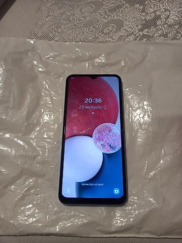 samsun a53: Samsung Galaxy A13, 64 GB, rəng - Mavi, İki sim kartlı — 2