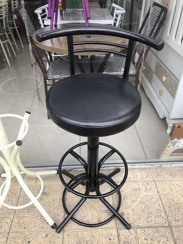 Restoran mebeli: Bar oturacaqlari zavod istehsalidir qalin demirlidir oturacaq hisse — 19