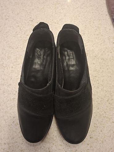 lofe: Qadın ayaqqabısı – qara rəng, slip-on model - Üst material: dəri və — 1