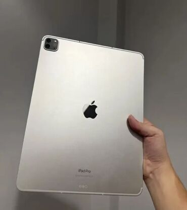 Планшеты: Планшет, Apple, память 128 ГБ, 12" - 13", 5G, Б/у, цвет - Серебристый