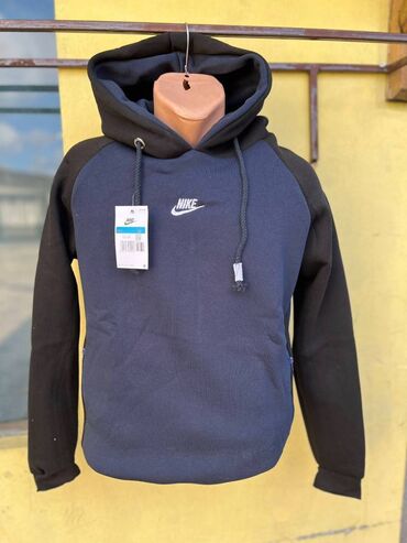 Duksevi: Muški duksevi M,L,XL,XXL veličine turski kvalitetni 1 komad 3200 — 10