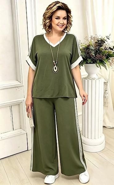 Haljine: Sve po 2800 din

 XL 2XL 3XL 4XL




a5 — 13