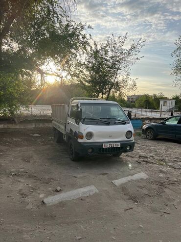 корпус масляного фильтра: Hyundai Porter: 2001 г., 2.5 л, Механика, Дизель