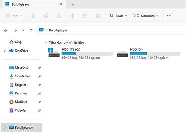 Masaüstü kompüterlər və iş stansiyaları: Masaüstü kompüter komplekti Texniki göstəricilər: - ƏS: Windows 11 — 3