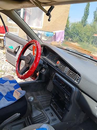 Продажа авто: Mazda 626: 1988 г., Механика, Бензин — 4