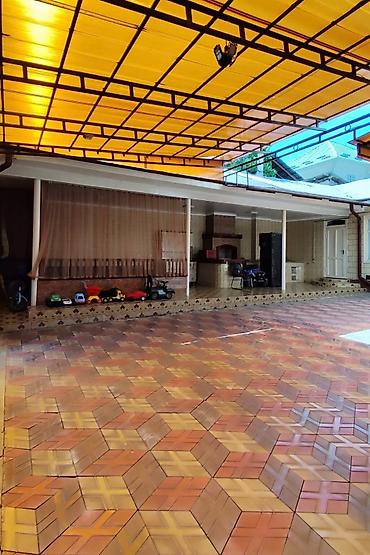 Продажа коттеджей и домов: Продается дом! Город Ош, на Резиденции 10 улица. 8-комнат На втором — 4