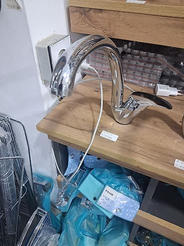 Mətbəx üçün tək qollu qarışdırıcı kran - Material: parlaq xrom