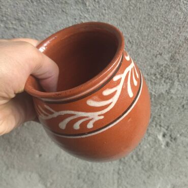 Антикварные вазы: Старинный кувшин в хорошем состоянии