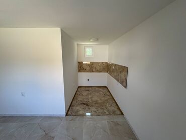 Kuće na prodaju: Kompletno renovirana kuća 80m2 Sivac, ul. Savska 9 Cena 38.000e — 7
