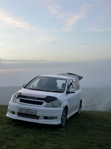 Toyota: Toyota Ipsum: 2003 г., 2.4 л, Автомат, Бензин
