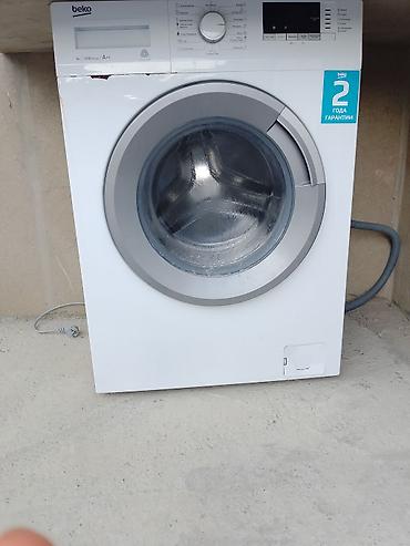 klas 6: Beko önyükləməli paltaryuyan maşın Xüsusiyyətlər: - Yük: 6 kq - Sıxma — 1