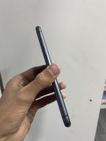 Apple iPhone: IPhone 11, 64 GB, Qara, Zəmanət, Simsiz şarj, Face ID — 8