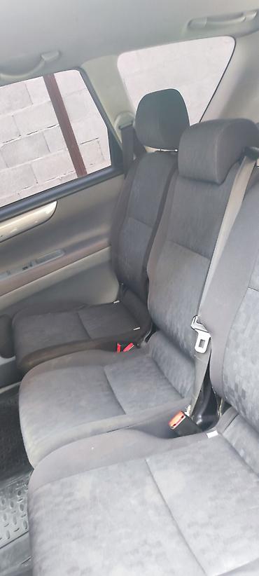 byd e2 2024: Toyota Avensis Verso: 2003 г., 0.2 л, Механика, Дизель, Минивэн — 8