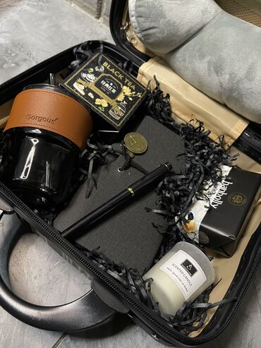 Подарки и сувениры: Чемодан Total Black • Дорожный чемодан, ручная кладь (30см/23см/15 — 7