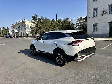2023: Kia Sportage: 2023 г., 2 л, Автомат, Газ, Кроссовер — 4