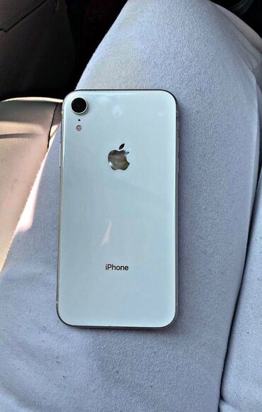 Apple iPhone: IPhone Xr, Б/у, 64 ГБ, Белый, Кабель, 94 %