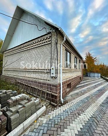 полуподвальное: 🔥СРОЧНО!🏠Продается дом в с. Сокулук, 800 метров от трассы 🟡Комнаты: 3 — 5