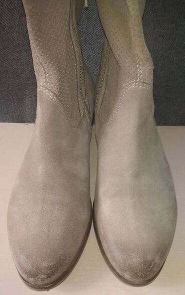 Ostala ženska obuća: Letnje italijanske kožne čizme kao nove 37 Italijanske čizme — 3