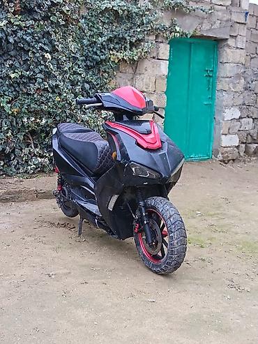 Mopedlər,skuterlər: Moon brand — 1