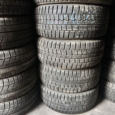 бак жигули: Шины 225 / 40 / R 18, Зима, Б/у, Комплект, Легковые, Япония, Dunlop