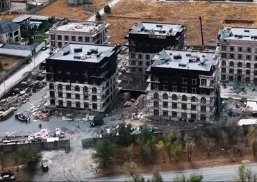 дом с теплым бассейном: 1 комната, 50 м², Элитка, 2 этаж, ПСО (под самоотделку)