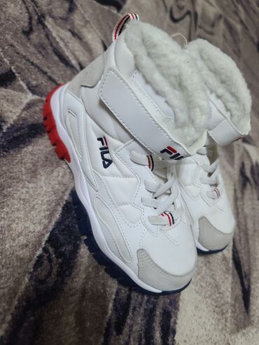 батут детский надувной: Детские зимние кроссовки-ботинки FILA Практически новые, надевались