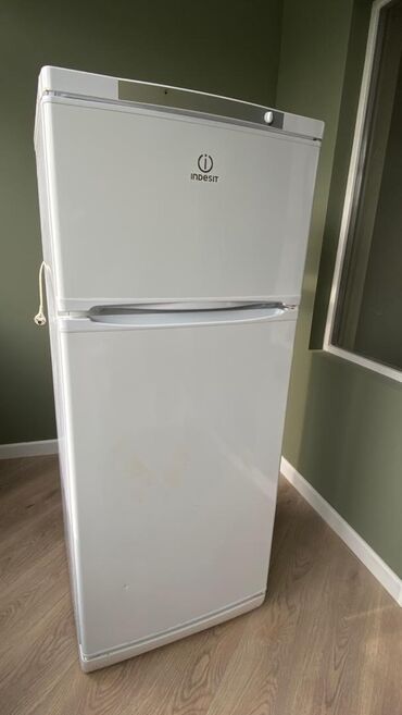 холодильник будка: Продам холодильник Б-У Indesit в отличном состоянии брали 10 месяцев