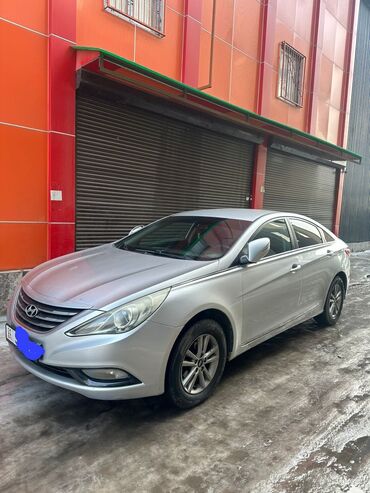 Hyundai: Hyundai Sonata: 2012 г., 2 л, Автомат, Газ, Седан