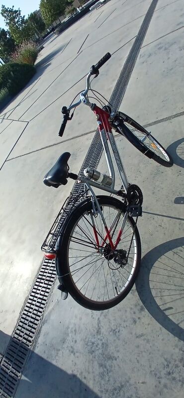 Şəhər velosipedləri: İşlənmiş Şəhər velosipedi 28", sürətlərin sayı: 21, Ünvandan götürmə — 5