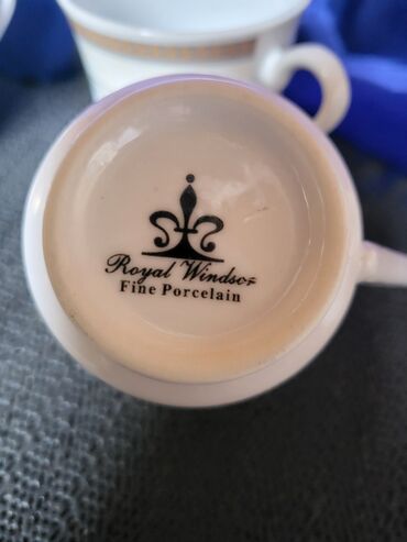 Kuhinjski setovi: Soljice vintaz,nove za kafu Royal Windsor porcelan. Soljice komada 6 na lalafo.rs — 13 Kuhinjski setovi: Soljice vintaz,nove za kafu Royal Windsor porcelan. Soljice komada 6 — 13