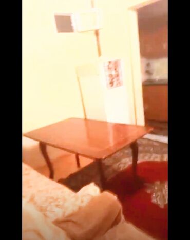 Uzunmüddətli kirayə mənzillər: Kirayə verilir: tam mebelli, geniş və işıqlı mənzil. 3 Otağ mətbəx — 9