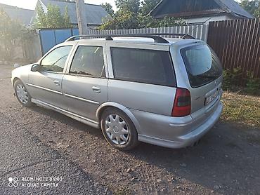 Opel: Opel Vectra: 2001 г., 1.8 л, Механика, Бензин, Универсал — 4