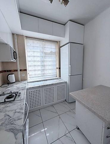 120: 3 комнаты, 65 м², 12 мкр 105 серия, 3 этаж, Евроремонт — 5