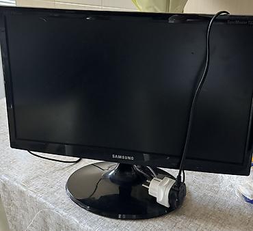 komputer manitor: Samsung SyncMaster T23A350 – 23" LED monitor/TV - Ekran: 23 düym, LED — 1