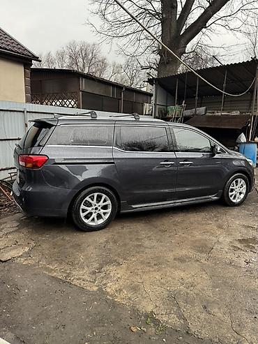 Kia: Kia Carnival: 2017 г., 2.2 л, Автомат, Дизель, Минивэн — 7