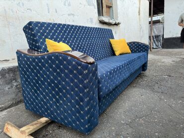 Угловые диваны: Новые раскладные диваны.прямо из цеха. Расцветки много. Ткан — 11