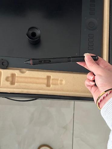 wacom intuos: Amerikadan alınıb 800 manata Bakıdadı Wacom Intuos Pro qrafik planşet — 5
