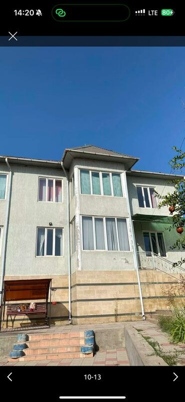 сдаю дом с выкупом: Сдаётся на долгий срок на второй линии двухэтажный дом,с огромным