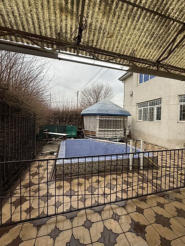 Долгосрочная аренда домов: 200 м², 4 комнаты — 2