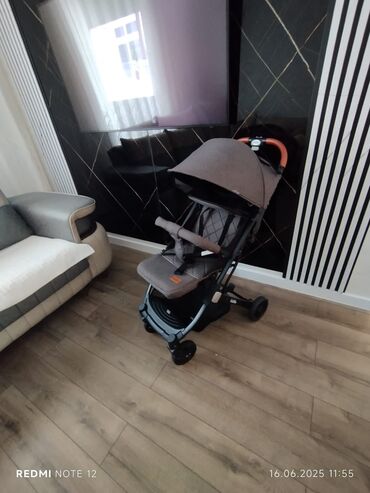 kidilo коляска 3 в 1: Milana…Kidilo firması 75 m Seligeli vəziyyətdədir heç bir prablemi