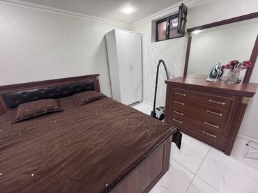 Uzunmüddətli kirayə mənzillər: İcarəyə verilir – tam mebelli, işıqlı və səliqəli 2 otaqlı studiya — 8