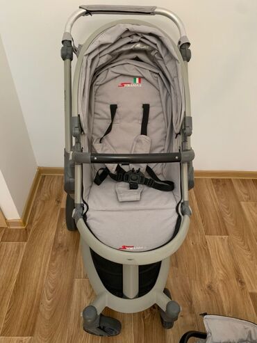 Коляски: Коляска, цвет - Серебристый, Б/у — 9