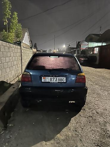 Volkswagen: Volkswagen Golf: 1993 г., 1.8 л, Механика, Бензин, Хэтчбэк — 3