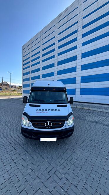Mercedes-Benz: Mercedes-Benz Спринтер: 2010 г., 2.7 л, Механика, Дизель, Бус