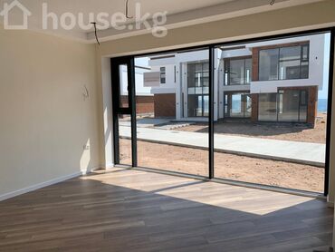 Продажа домов: Коттедж, 274 м², 5 комнат, Собственник, Дизайнерский ремонт — 12