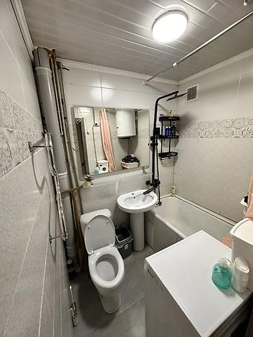 Продажа квартир: 2 комнаты, 45 м², 10 мкр 104 серия, 1 этаж — 10