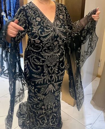 Ziyafət donları: Qaraya çalan yaşıl rəngli, uzun ziyafət/libas - Material: şəffaf — 7